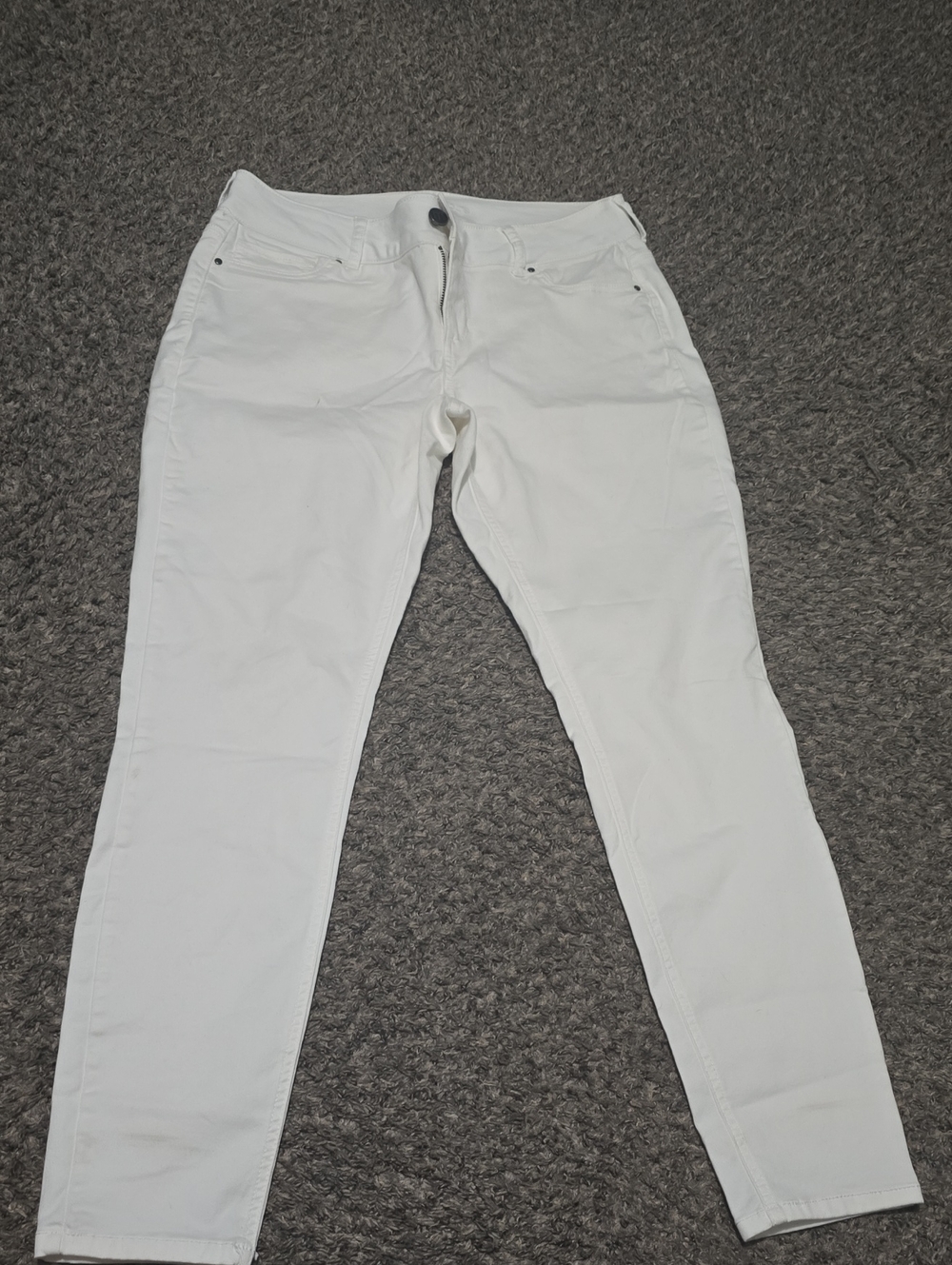 Maurices White Skinny Jeans